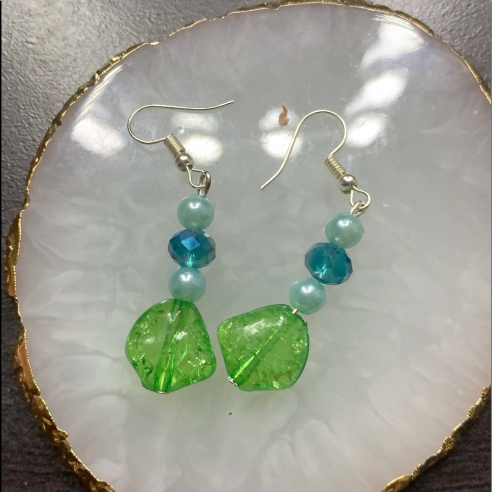 2 HANDMADE EARRING BUNDLE✅